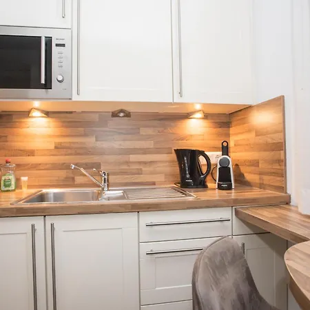 Apartament Welcome In - 10-r Direkt An Der Skipiste Und Am Golfplatz