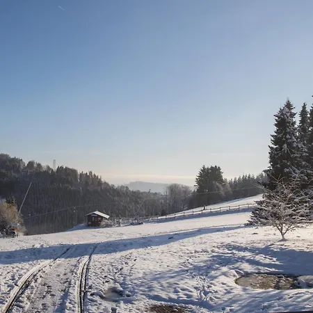 Apartament Welcome In - 10-r Direkt An Der Skipiste Und Am Golfplatz *