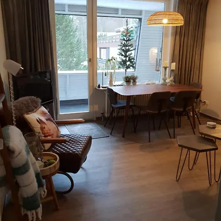 Welcome In - 10-r Direkt An Der Skipiste Und Am Golfplatz Winterberg