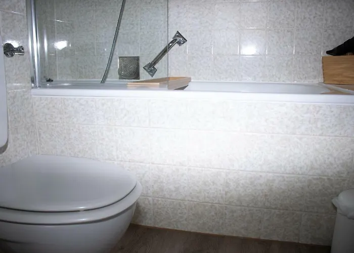 Welcome In - Aan Skipiste En Golfbaan アパート *